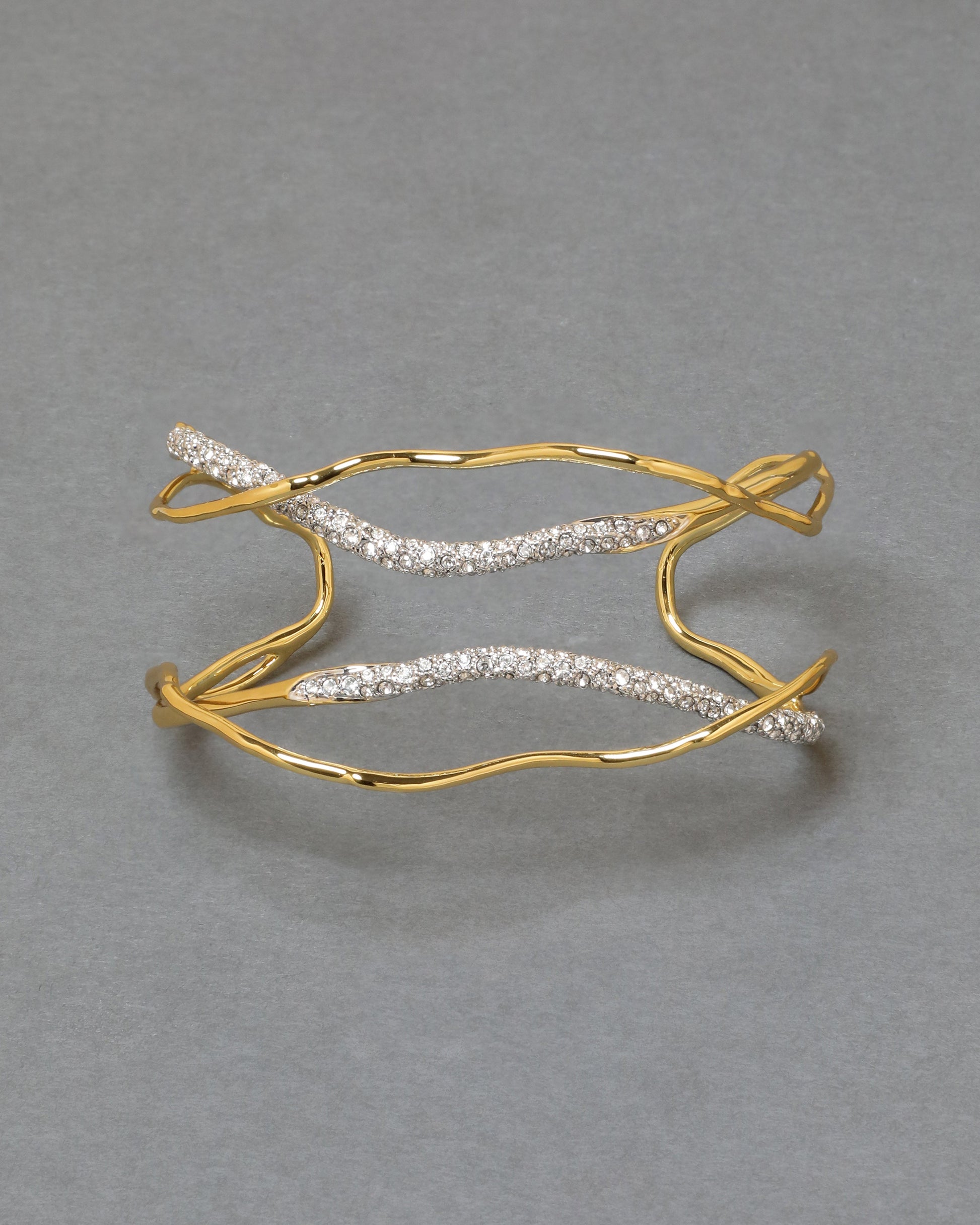 Solanales Gold Crystal Intertwined Cuff Bracelet