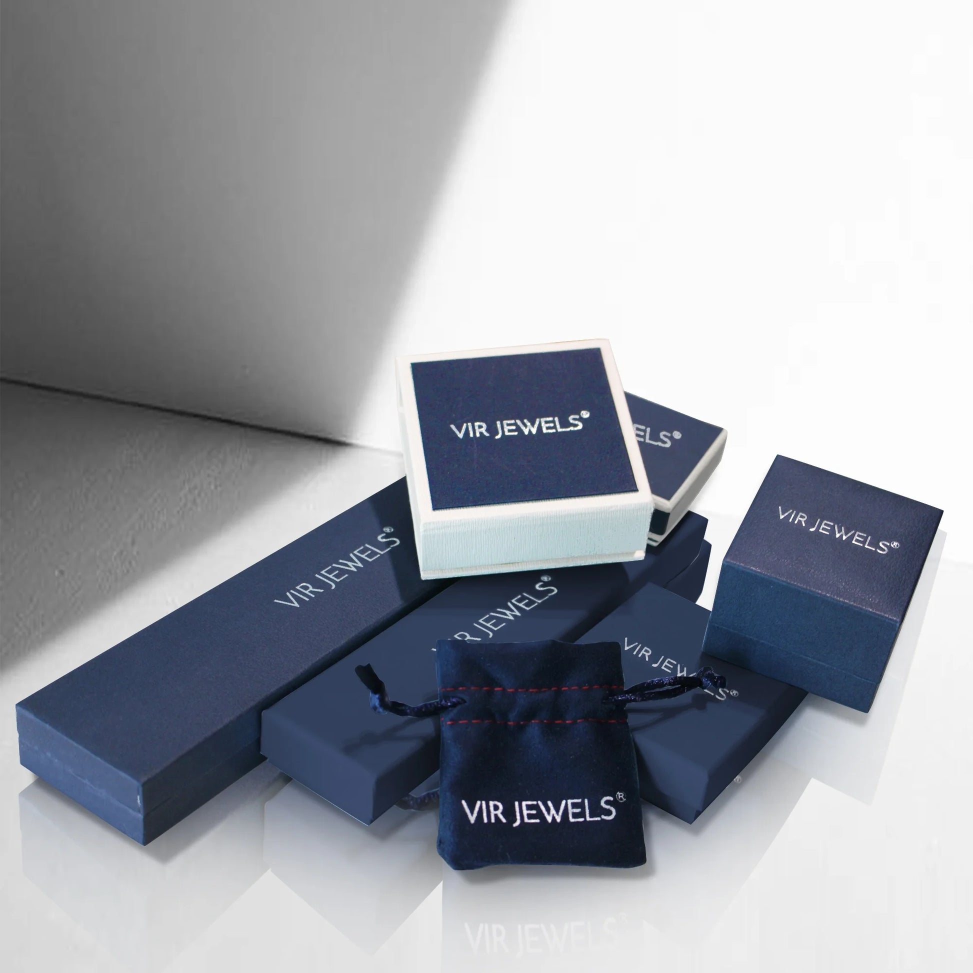 0.15 CTTW Diamond Pendant, Diamond Cluster Pendant Necklace for Women in 14K White Gold with 18 Inch Chain, Prong Setting for Female Adult